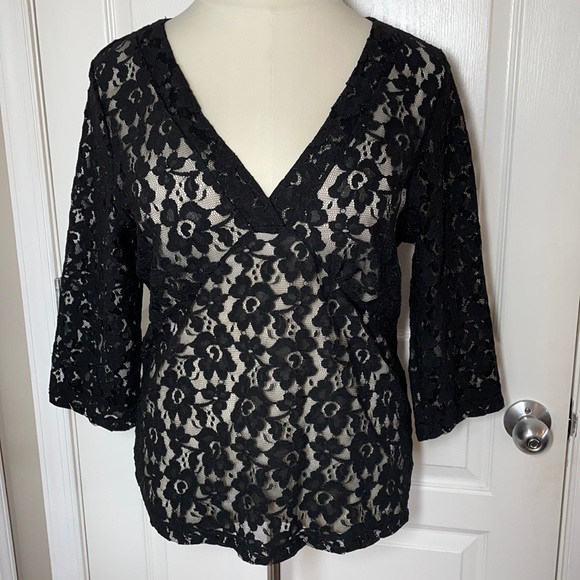 Old Navy Tops - NEW🔥V NECK BLACK FLORAL LACE 3/4 SLEEVED TOP PLUS XXL
